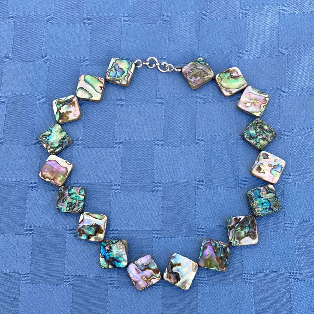 Beautiful 18” reversible abalone necklace